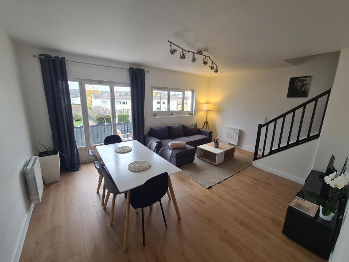 Duplex Familial Proche Gare Et Hyper Centre Ville Villepreux Exterior photo